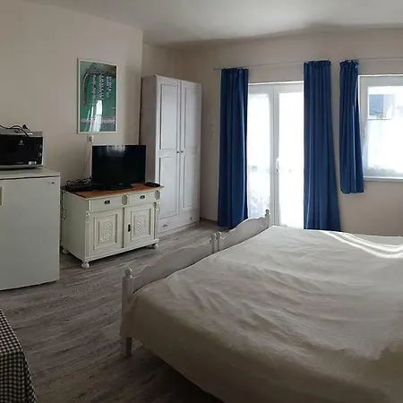 Hovirag Guest house Balatonbereny